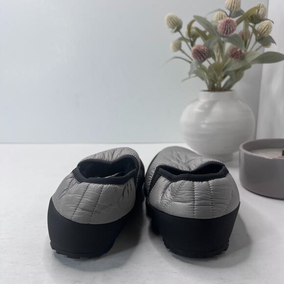 P448 Laby Quilted Puffer Slip On Sneaker Comfort Round Toe Grey Women 7.5/EU 38 - Picture 7 of 9